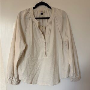 Universal Thread Cream Relaxed Buttoned Blouse